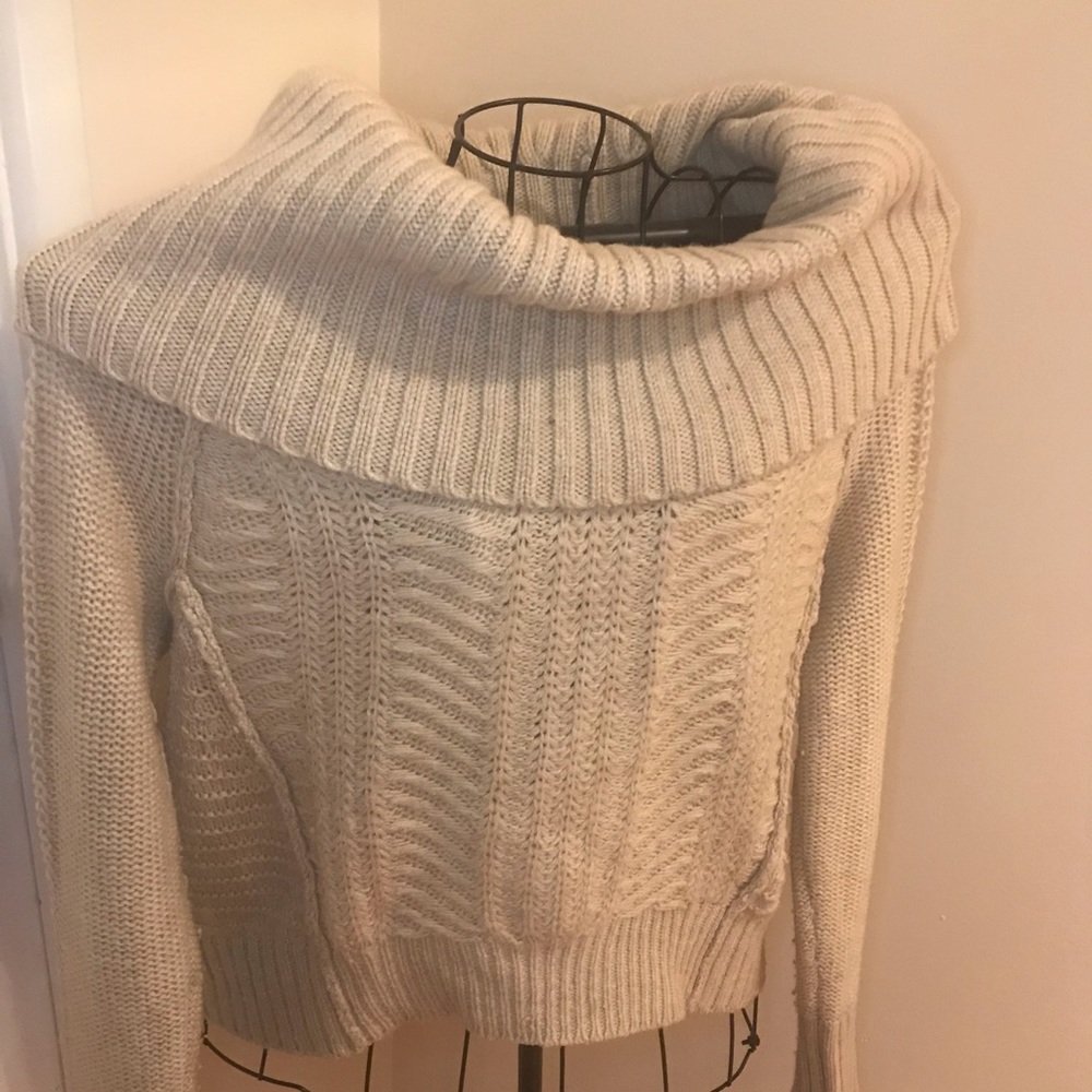 Victoria Secret Sweater